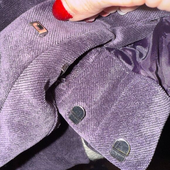 Coldwater Creek beautiful plum corduroy high rise ankle pants size 4 - Picture 8 of 9